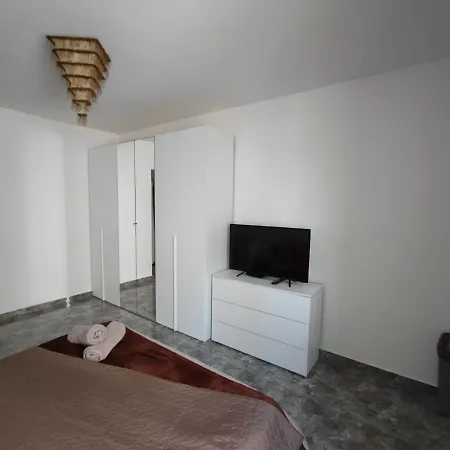 Calida Penthouse Homestay Naxxar