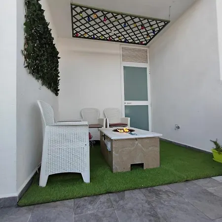 Calida Penthouse Homestay Naxxar